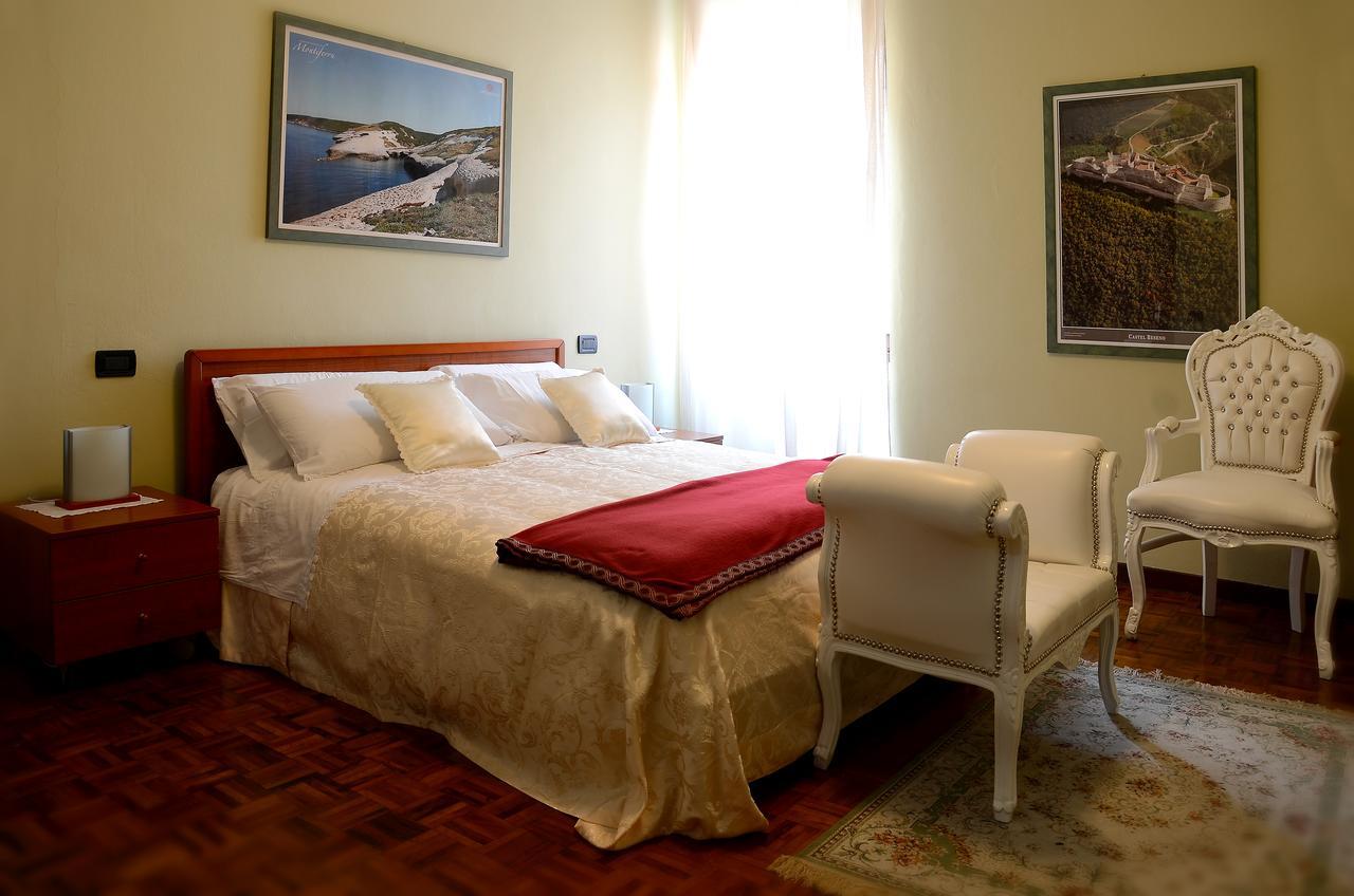 קיארי Hotel La Fenice מראה חיצוני תמונה