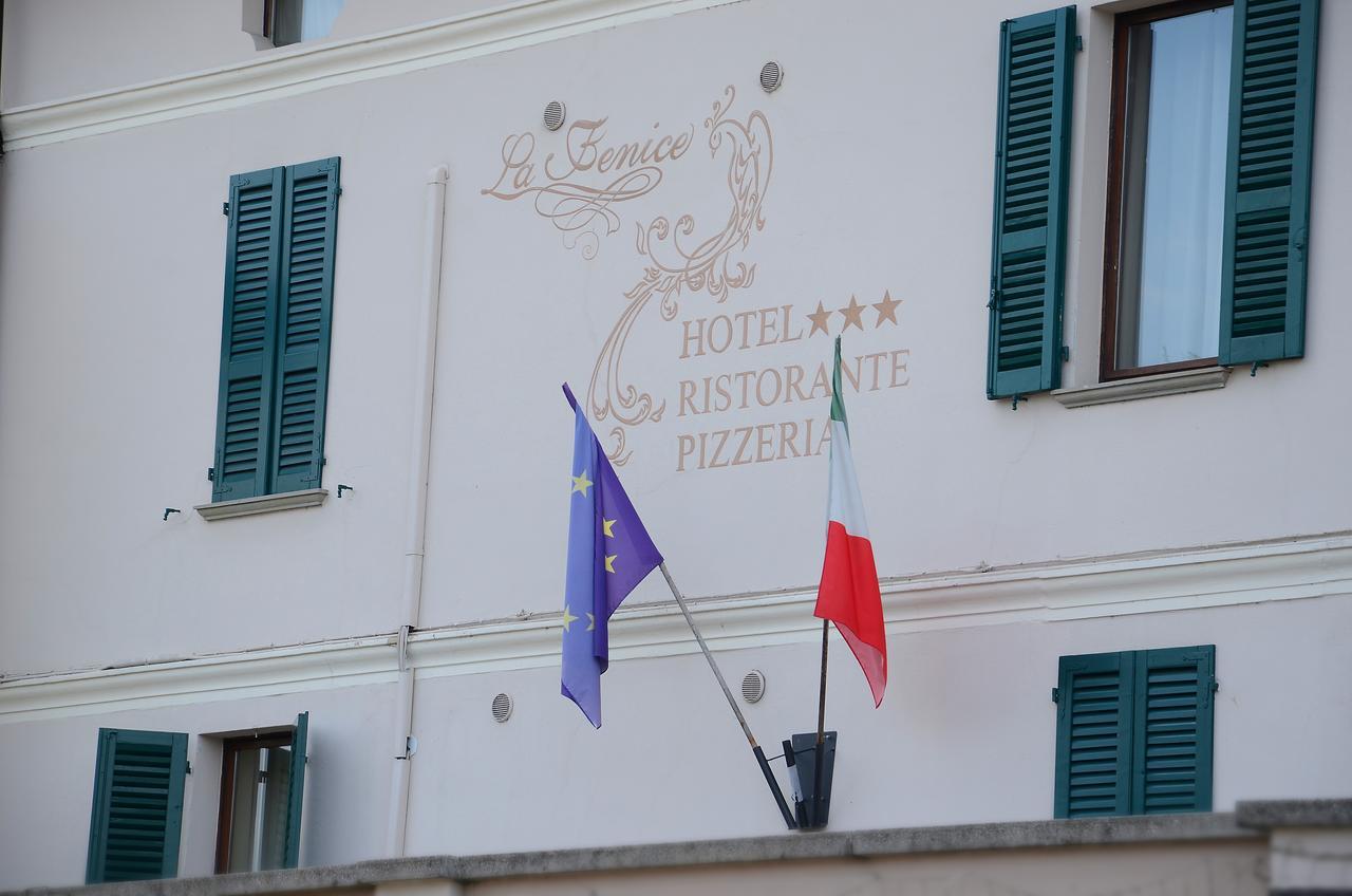 קיארי Hotel La Fenice מראה חיצוני תמונה